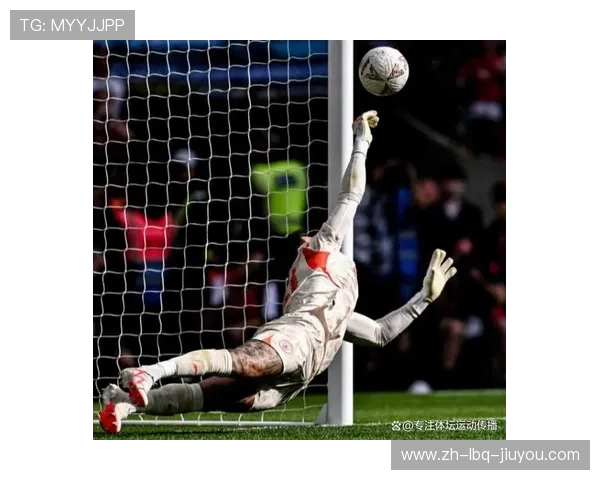足球扑救手型训练提升守门员扑救效率的方法 足球扑救手型训练提升守门员扑救效率的方法